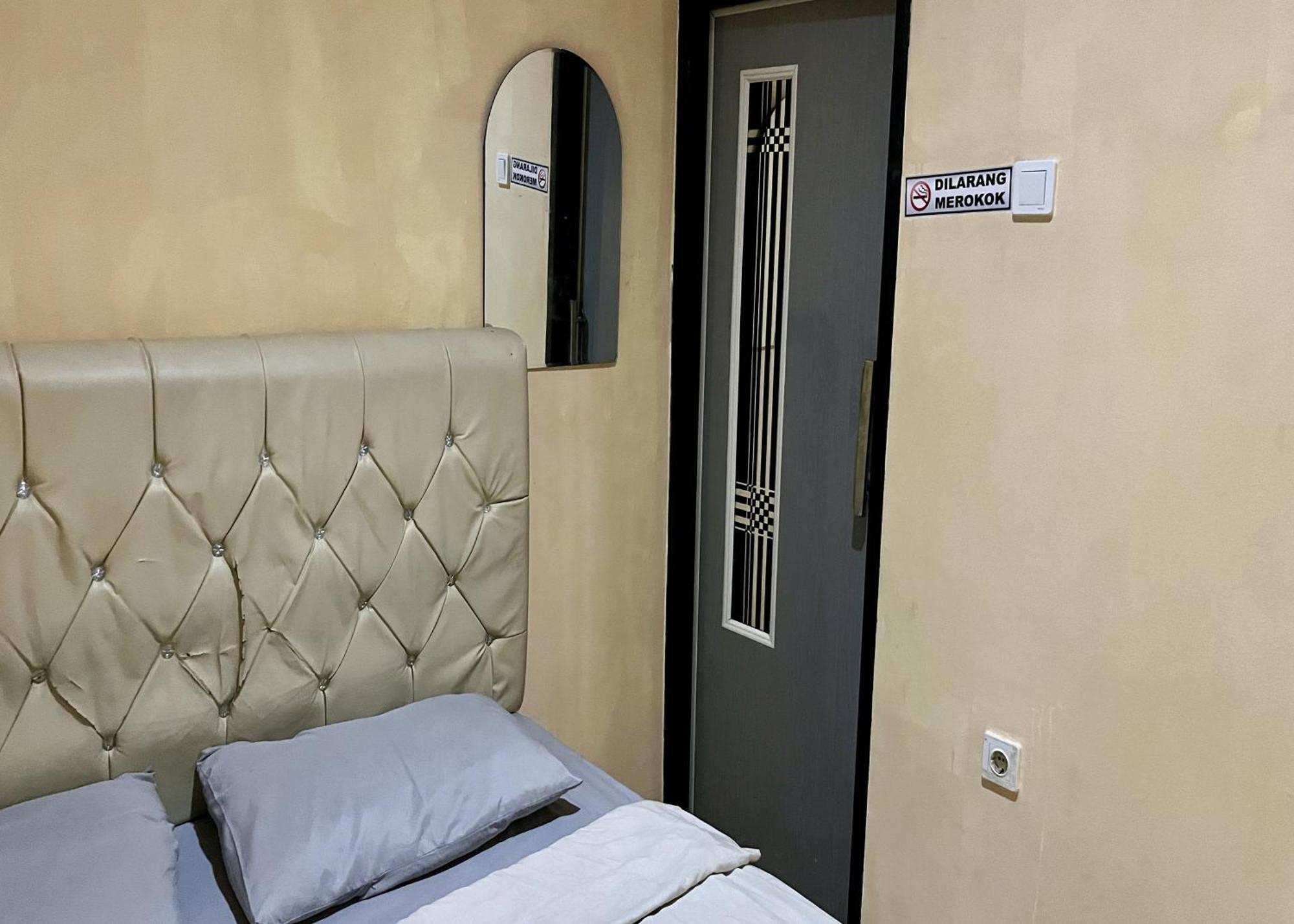 Rb Residence Grogol Джакарта Екстер'єр фото